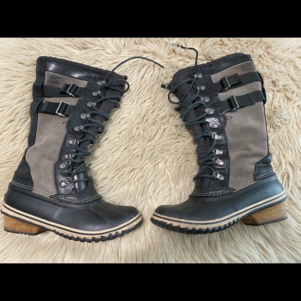 Sorel Carly Conquest Boots